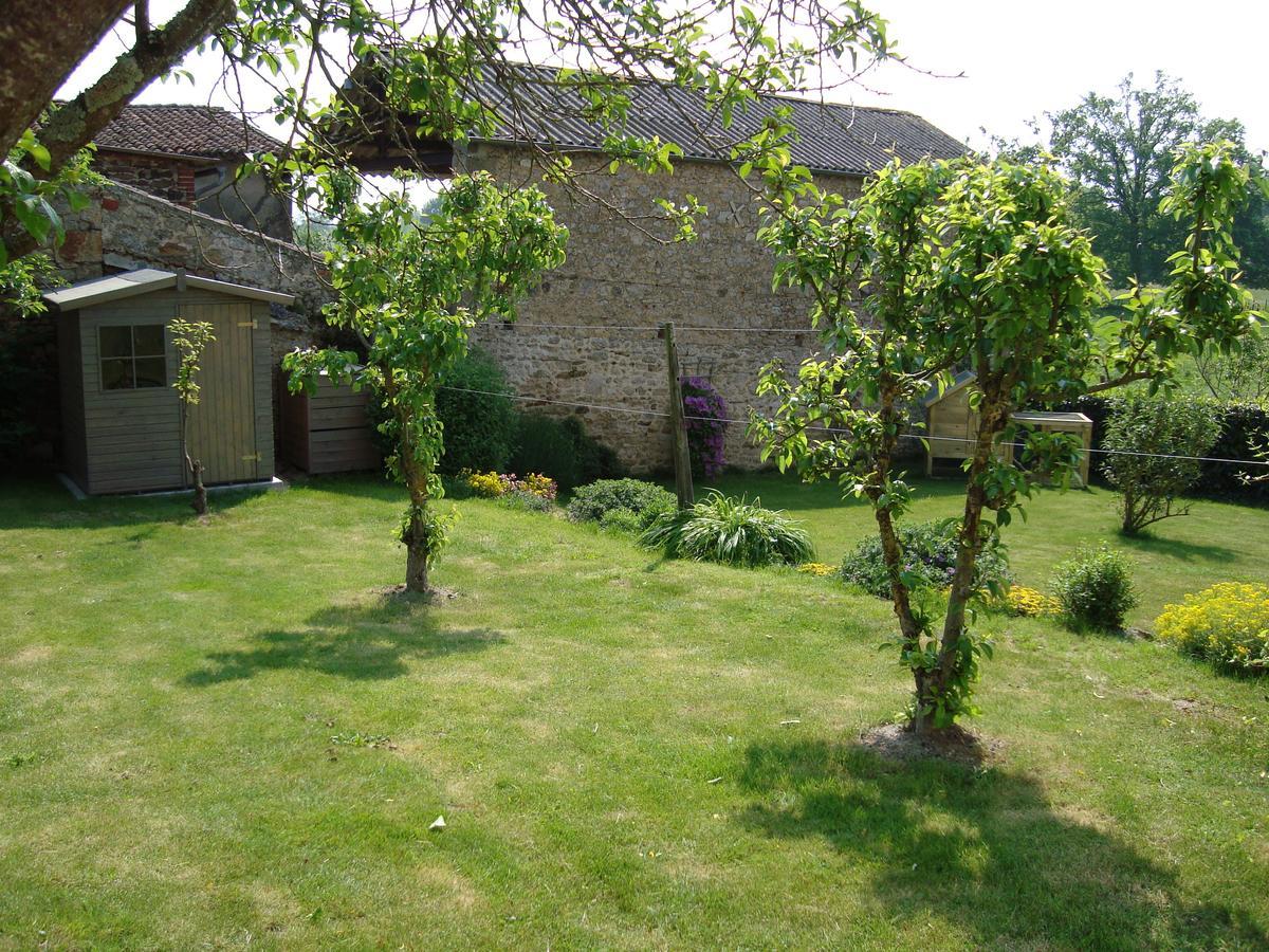 Bed and Breakfast Demeure Du Castel Les Chatelliers-Chateaumur Екстер'єр фото