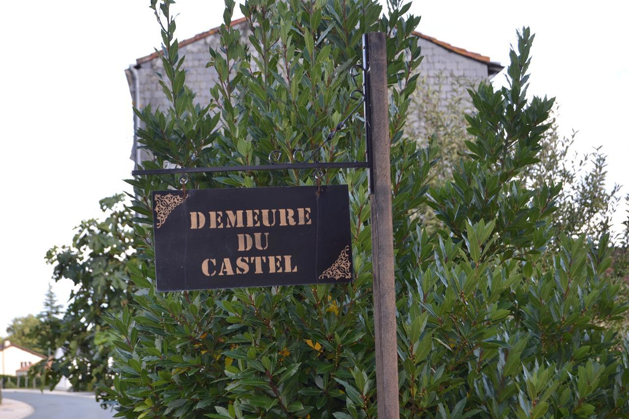 Bed and Breakfast Demeure Du Castel Les Chatelliers-Chateaumur Екстер'єр фото